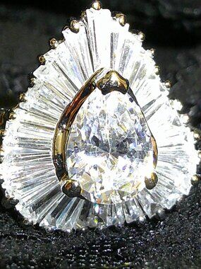 Vtg Avon Elizabeth Taylor Midnight Romance Ring Silvertone CZ Sz 8 Wavy Gorgeous